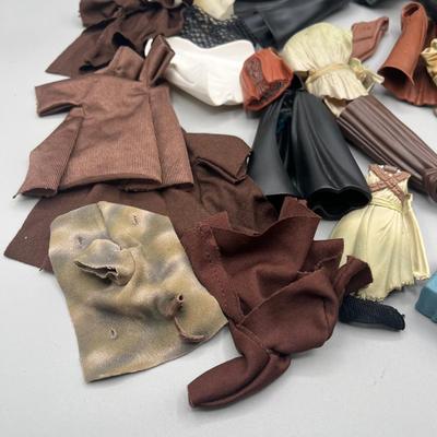 LOT 214: Star Wars Accessory Collection - 1990s Figures - Guns, Light Sabers, Clothes, Wepons and More