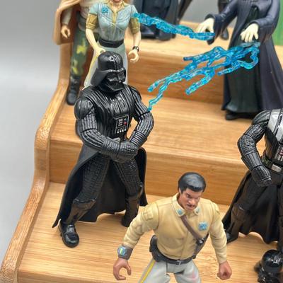 LOT 216: Star Wars Figures - 1990s - Return of the Jedi w/ Speeder Bike