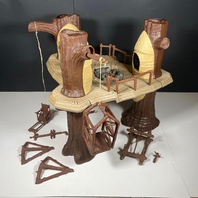LOT 218: Vintage Star Wars Ewok Village