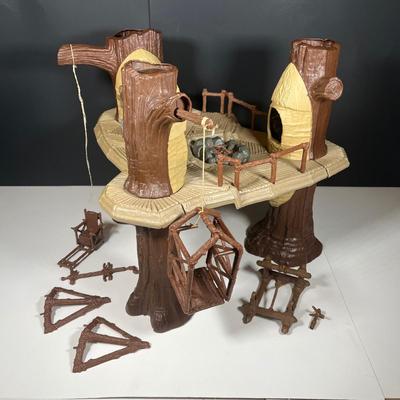 LOT 218: Vintage Star Wars Ewok Village