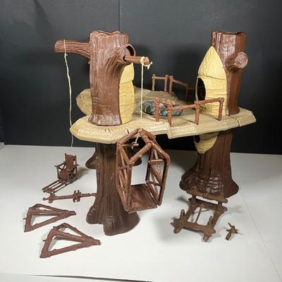 LOT 218: Vintage Star Wars Ewok Village