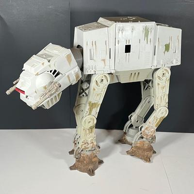 LOT 223: Star Wars AT-AT Walker - Return of the Jedi Endor Edition- 1997