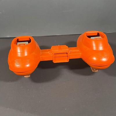 LOT 226: Vintage Star Wars Toys - Millenium Falcon, Tie Fighter and More - For Parts / Repair