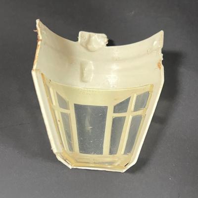 LOT 226: Vintage Star Wars Toys - Millenium Falcon, Tie Fighter and More - For Parts / Repair