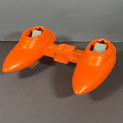 LOT 226: Vintage Star Wars Toys - Millenium Falcon, Tie Fighter and More - For Parts / Repair