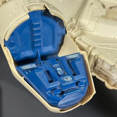 LOT 226: Vintage Star Wars Toys - Millenium Falcon, Tie Fighter and More - For Parts / Repair