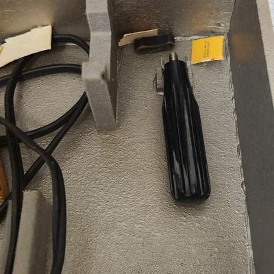 Sale Photo Thumbnail #981: Bell and Howell light kit in case.