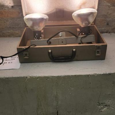 Sale Photo Thumbnail #982: Bell and Howell light kit in case.