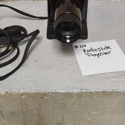 Sale Photo Thumbnail #985: Kodaslide Merit Projector in box. Works