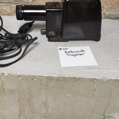 Sale Photo Thumbnail #986: Kodaslide Merit Projector in box. Works