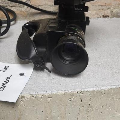 Sale Photo Thumbnail #1008: Sony Trinicon video camera in case