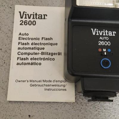 Sale Photo Thumbnail #1013: Set of 4 electronic flash units. One speed light cord. Fits medium flat rate box