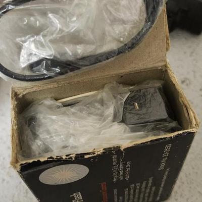 Sale Photo Thumbnail #1017: Set of 4 electronic flash units. One speed light cord. Fits medium flat rate box