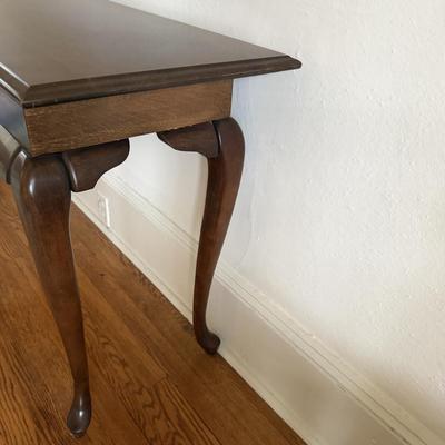Sofa Table With Queen Anne Style Legs (LR-MG)