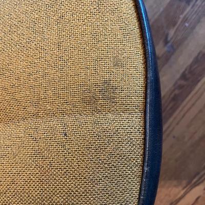 Mid-Century Modern Swivel Office Chair (B1-BC)