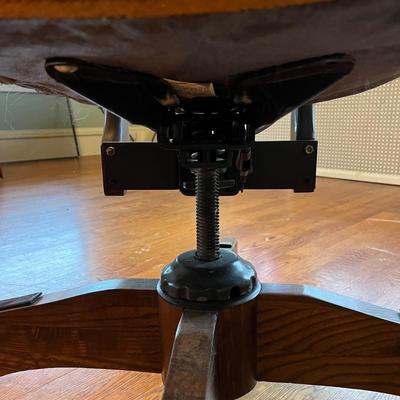 Mid-Century Modern Swivel Office Chair (B1-BC)