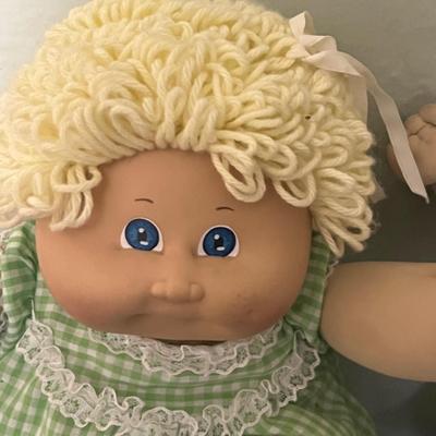 Cabbage Patch Doll Twins W/Papers (B3-RG)