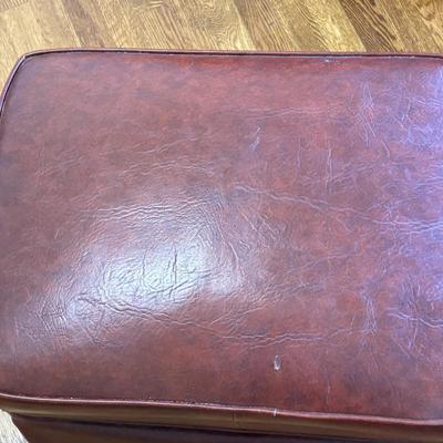 Vinyl Armchair and Ottoman (O-BC)