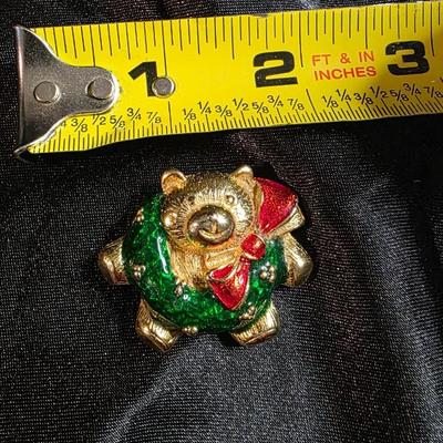 Vintage Gold Tone Christmas Teddy Bear Brooch Pin with Enamel Wreath and Red Bow