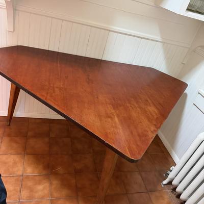 MCM Diamond Shaped Unique Table (P-MG)