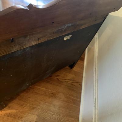 Davis Cabinet Company Lillian Russell Collection Washstand (B2-MG)