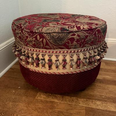 Circular Upholstered Accent Ottoman (B2-MG)