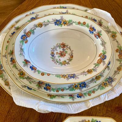 Sale Photo Thumbnail #488: Nine(9) pcs Amboise service set.   3platters, 1 bowl 2 covered, 1 teapot