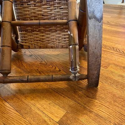 Bamboo Style Rocker (UH-BC)
