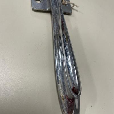 Rocket hood ornament