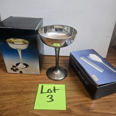 Sale Photo Thumbnail #6: 3 piece lot