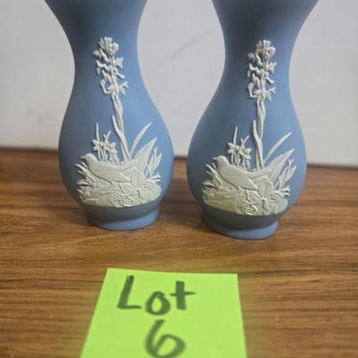 Sale Photo Thumbnail #17: Ceramic vases