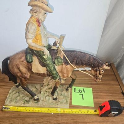 Sale Photo Thumbnail #22: Statue