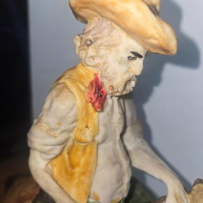 Sale Photo Thumbnail #23: Statue