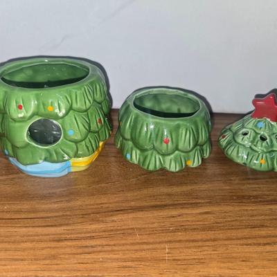 Sale Photo Thumbnail #33: Christmas lot