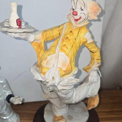 Sale Photo Thumbnail #56: 2 clown statues