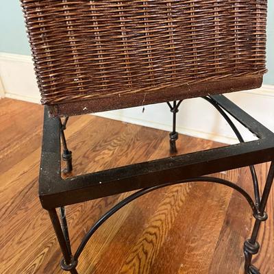 Small Wicker Trunk on Metal Frame (B1-BC)