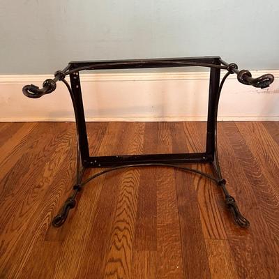 Small Wicker Trunk on Metal Frame (B1-BC)