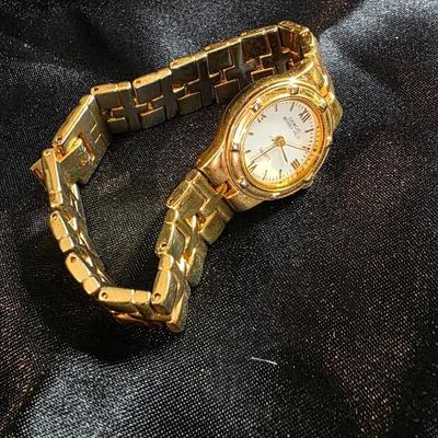Giorgio Beverly Hills Gold-Tone Women’s Quartz Bracelet Watch – Roman Numerals, Vintage Style