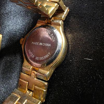 Giorgio Beverly Hills Gold-Tone Women’s Quartz Bracelet Watch – Roman Numerals, Vintage Style