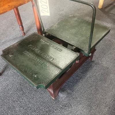 Sale Photo Thumbnail #77: Vintage Scale