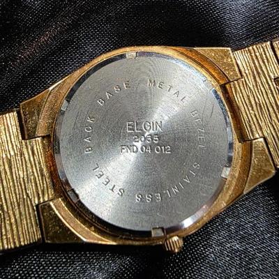 Vintage Elgin Ladies Gold Nugget Quartz Watch - Diamond Markers Black Dial with Nugget Link Bracelet