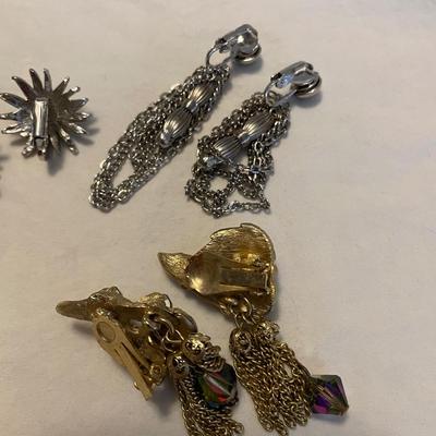 FOUR PAIRS CLIP ON EARRINGS