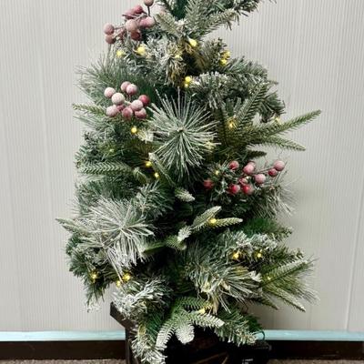 Sale Photo Thumbnail #398: In good condition, uses 3 AA batteries for lights. Tested, lights work as expected.