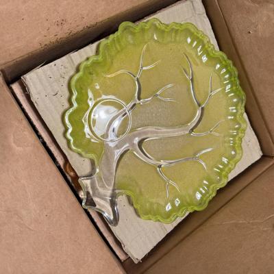 New Vintage Party Service Sets