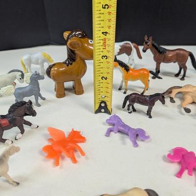 Assortment Of Vintage Horse Figures