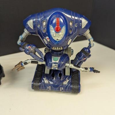Articulated Figures - Lost In Space Battle Robots