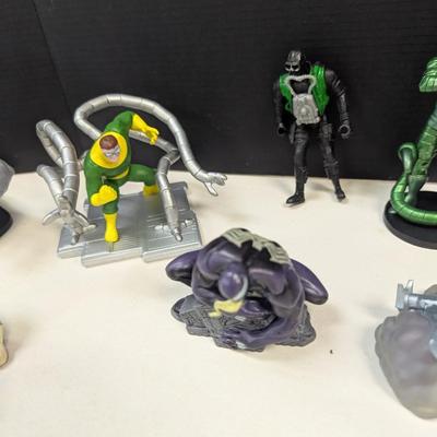 Action Figures - Doctor Ocotupus - Spiderman Venom & Sandman