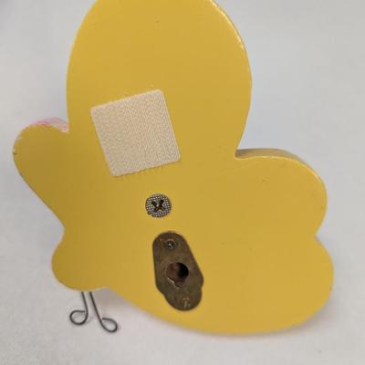 Kids Wall Hanging Peg Set