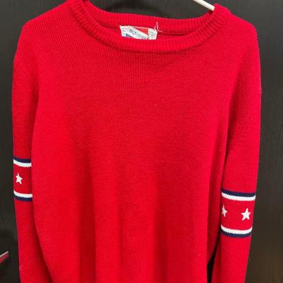 Vintage Braidburn patriotic sweater