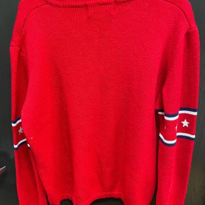 Vintage Braidburn patriotic sweater